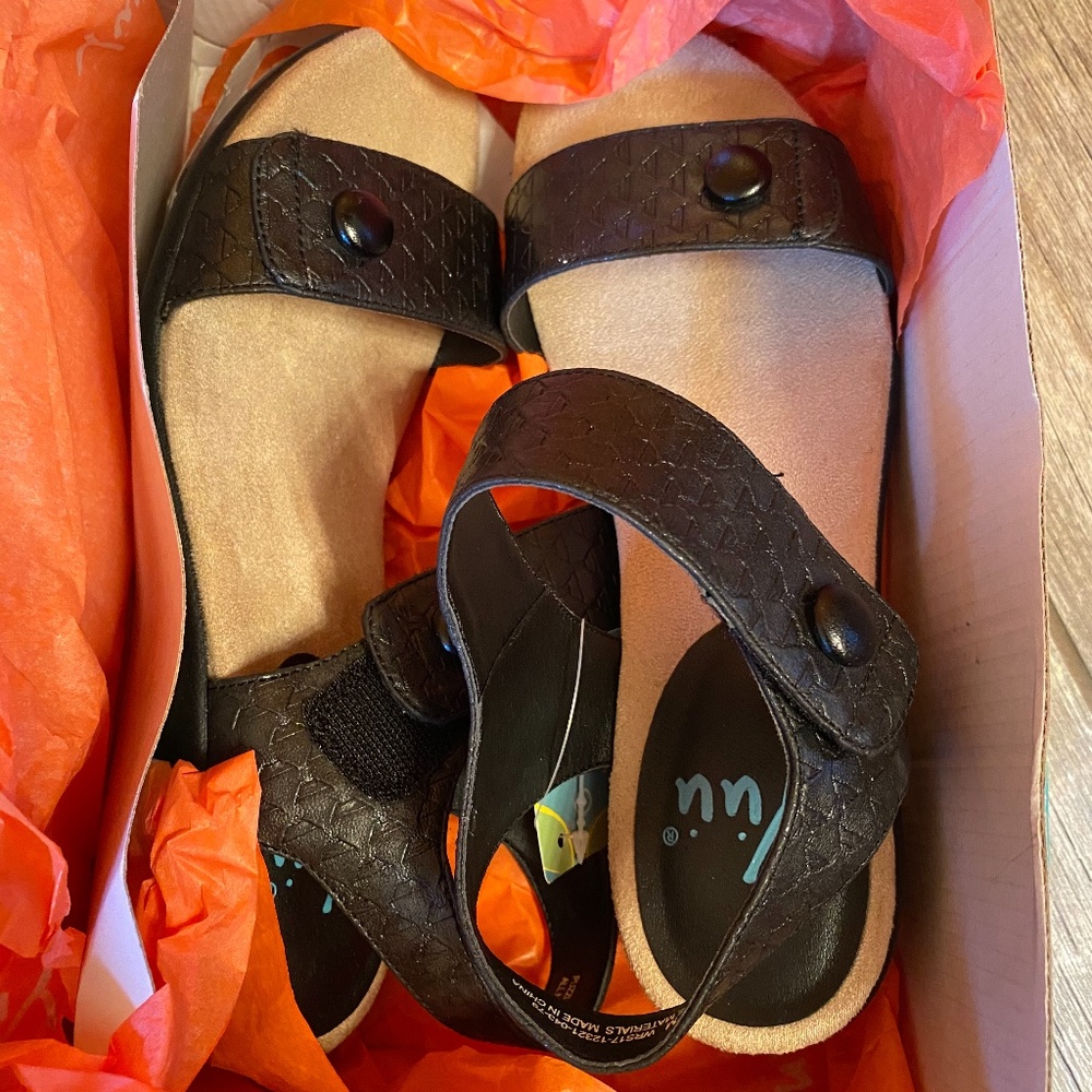 Black Sandals